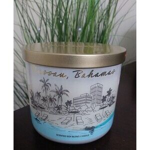 Last 2💖💖 ULTA Beauty NASSAU, BAHAMAS Scented Soy Blend 3 Wick Candle 15oz NWT